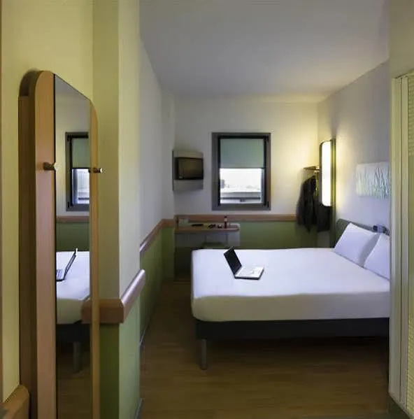 Ibis Budget Sevilla Hotel Seville