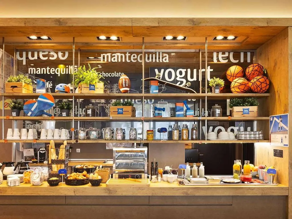 **** Hotel Ibis Budget Sevilla Spain