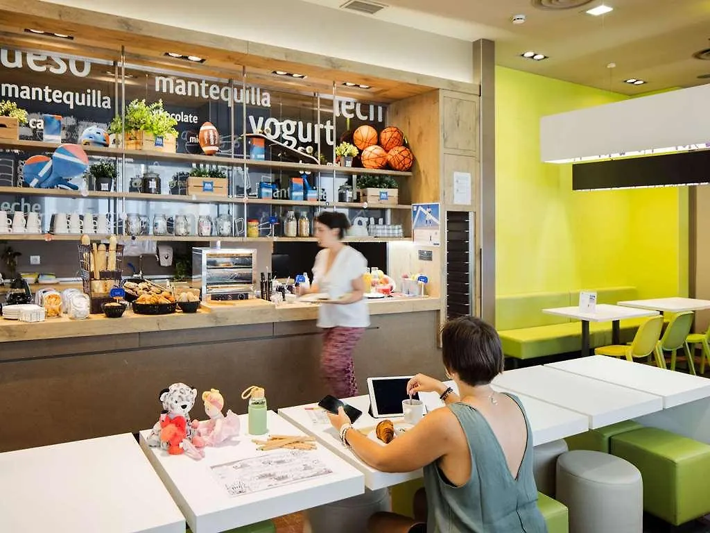 Ibis Budget Sevilla 4*, Seville